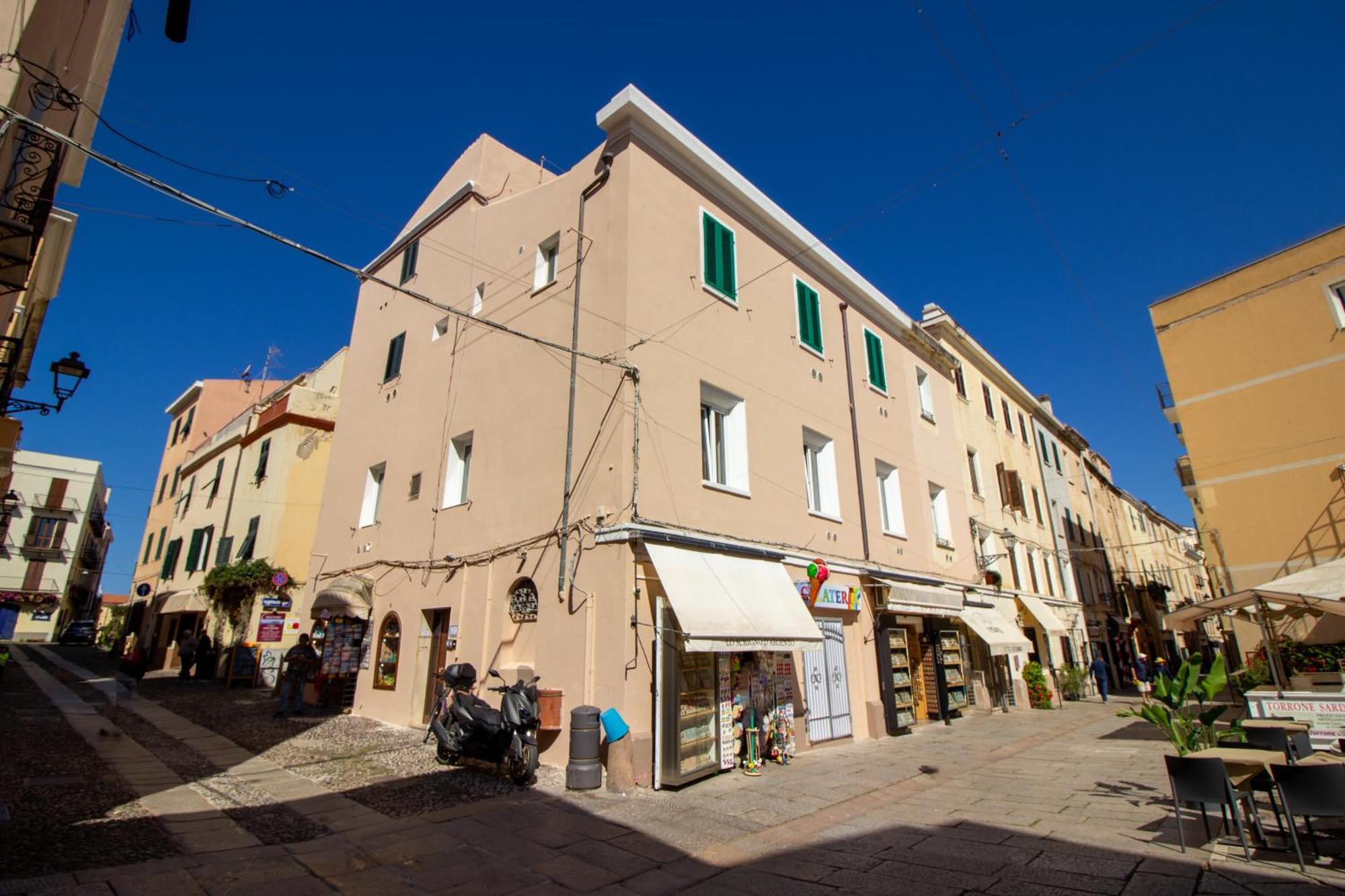 Alghero Appartamento In Centro Casa Ferret Exterior photo
